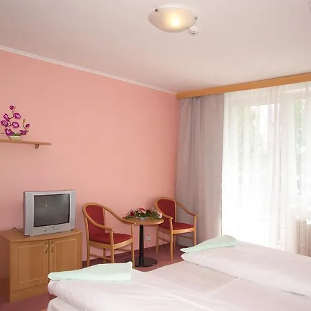 酒店 利维埃拉酒店 Nová Role